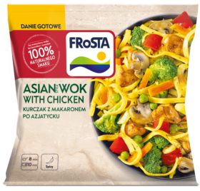 Asia Wok – makaron z kurczakiem i warzywami w sosie sojowym