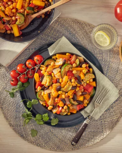 Vege bowl meksykański z ciecierzycą